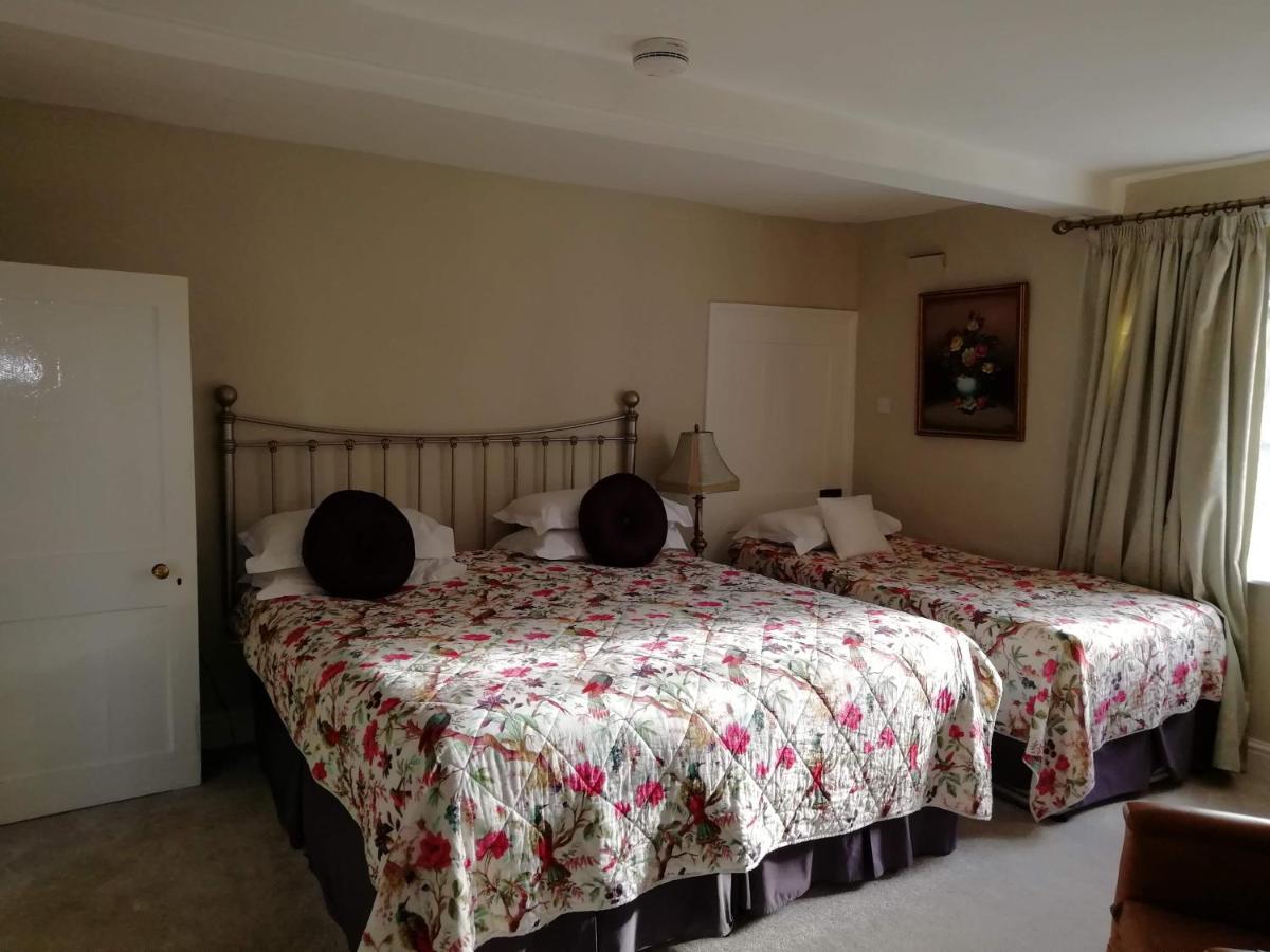 Carrick'S At Castle Farm Hotel Swanton Morley Екстериор снимка