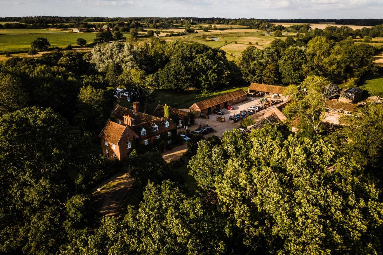 Carrick'S At Castle Farm Hotel Swanton Morley Екстериор снимка